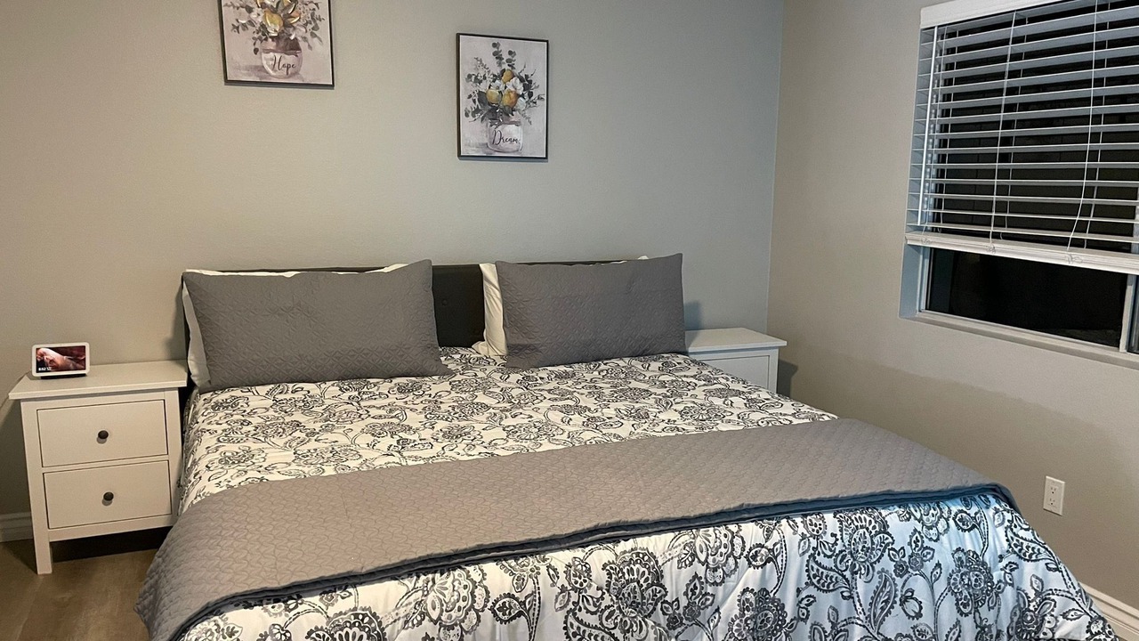 Photo of Bedroom in Miramar Ranch North