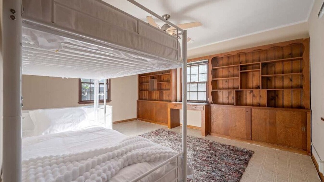 Photo of Bedroom in Valley Village
