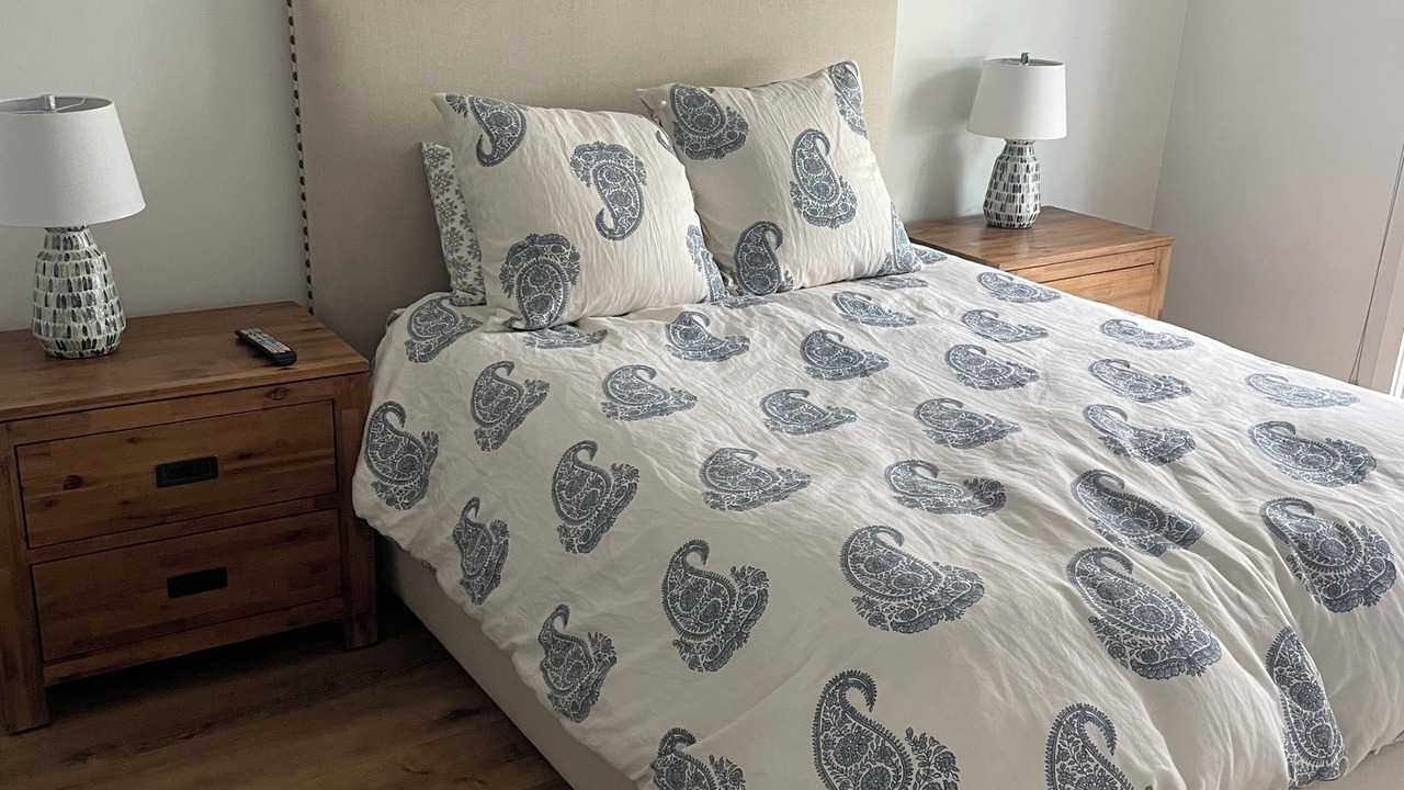 Photo of Bedroom in Cardiff-by-the-Sea