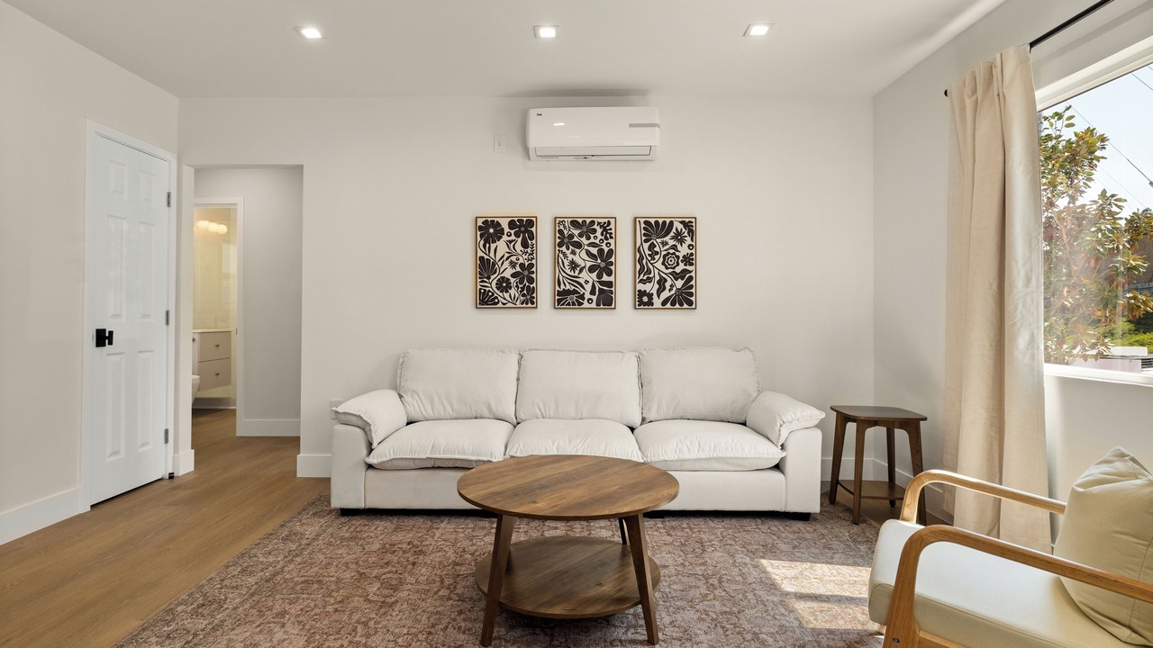 Photo of Livingroom in Westwood