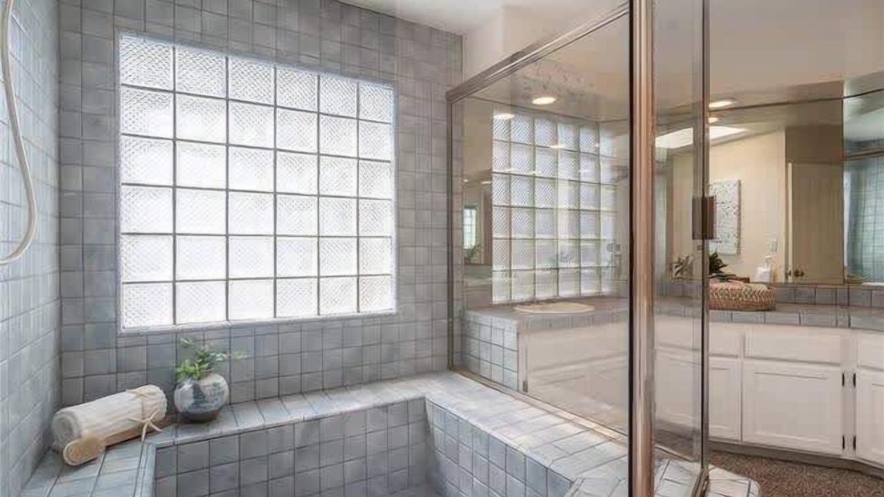 Photo of Bathroom in Old Towne