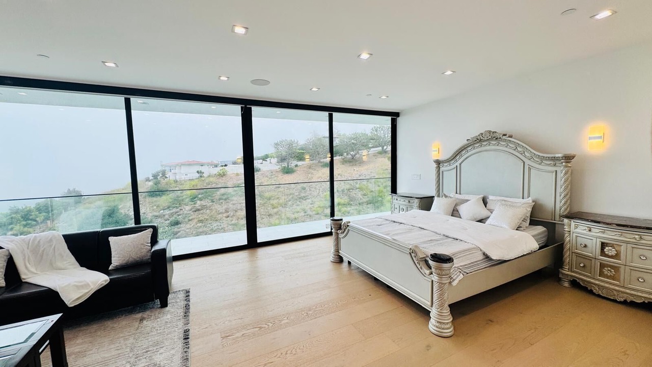 Photo of Bedroom in Palos Verdes Estates