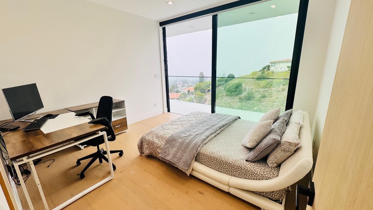 Photo of Bedroom in Palos Verdes Estates