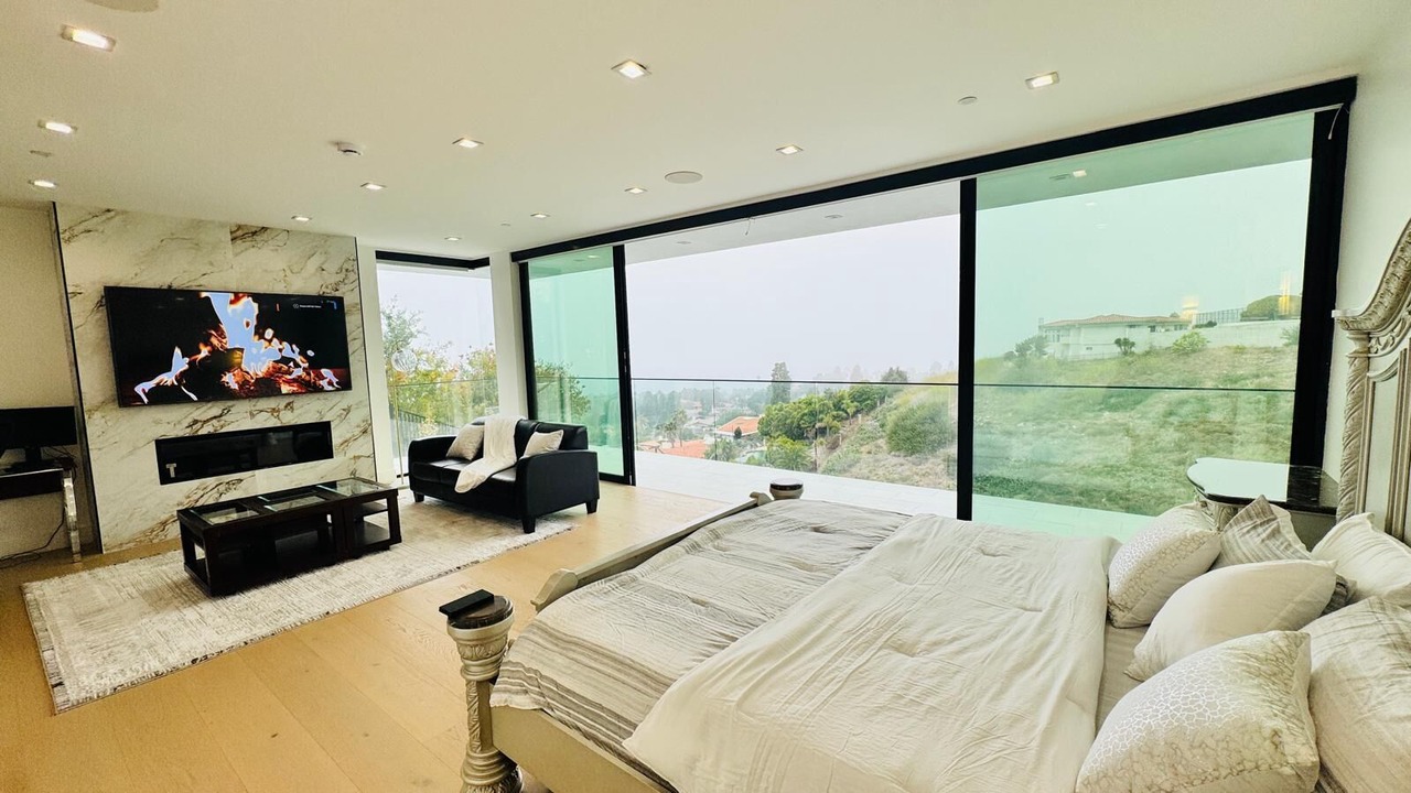 Photo of Bedroom in Palos Verdes Estates