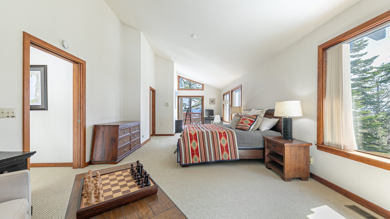 Photo of Bedroom in Tahoma