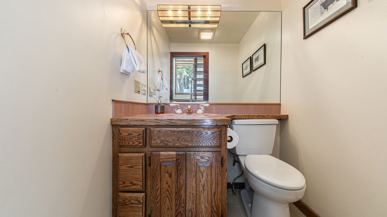 Photo of Bathroom in Tahoma
