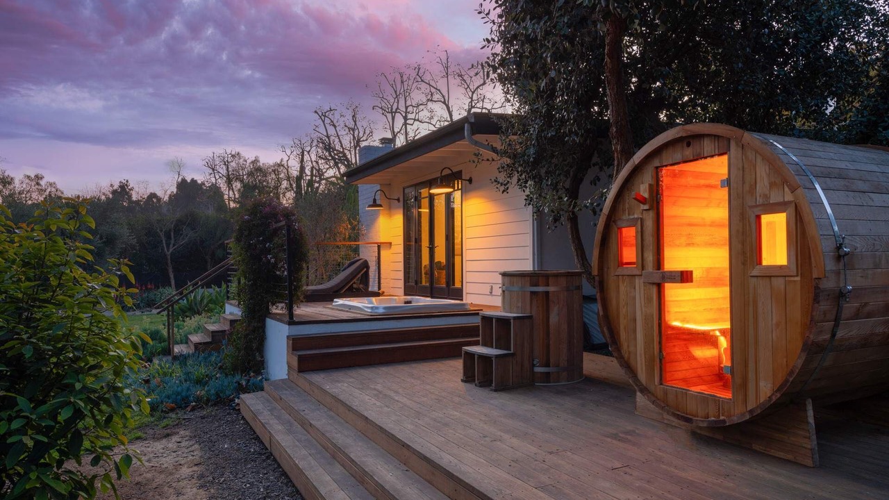 Photo of Patio Balcony in Malibu