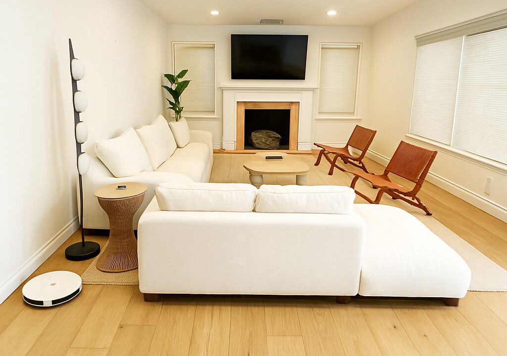 Photo of Livingroom in Pasadena