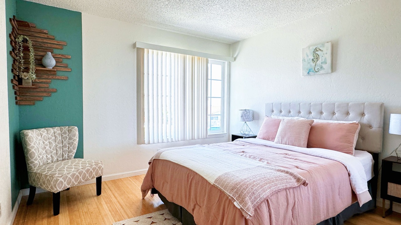 Photo of Bedroom in Seaside