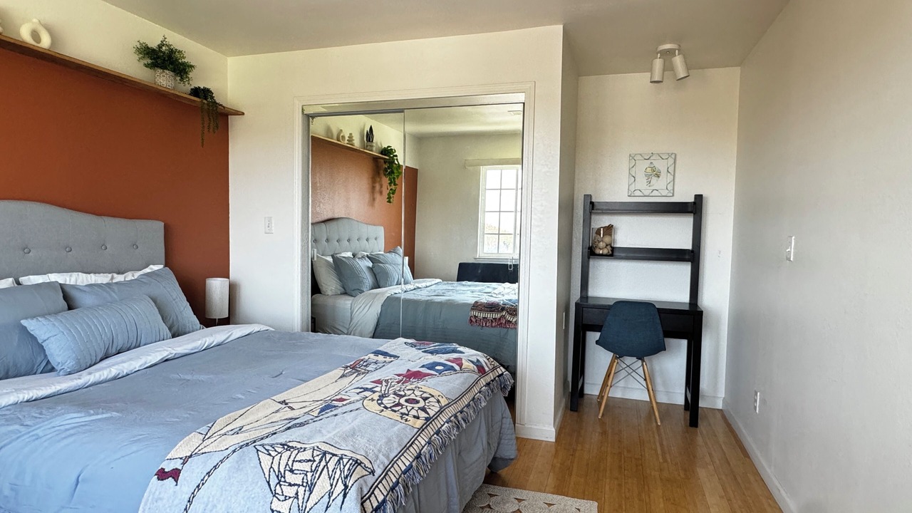 Photo of Bedroom in Seaside