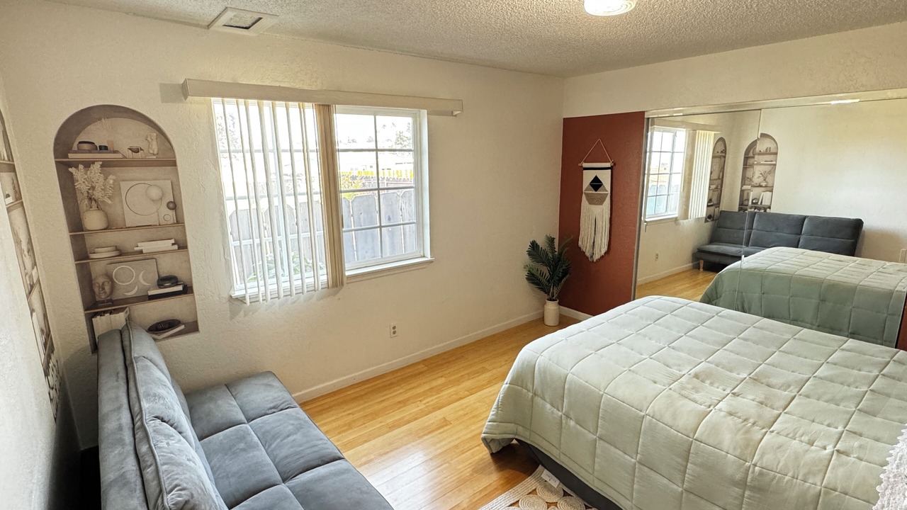 Photo of Bedroom in Seaside