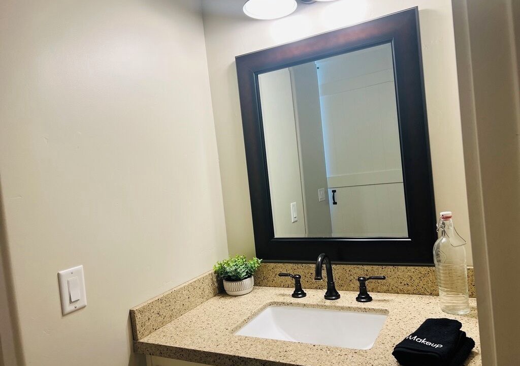 Photo of Bathroom in Murrieta