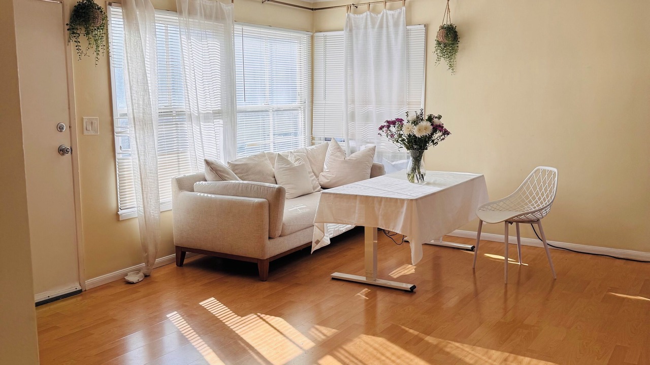 Photo of Livingroom in North Redondo