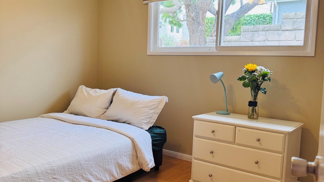 Photo of Bedroom in North Redondo