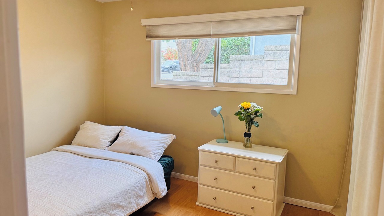 Photo of Bedroom in North Redondo