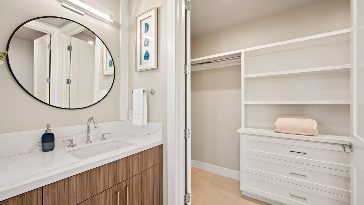 Photo of Bathroom in Lantern District