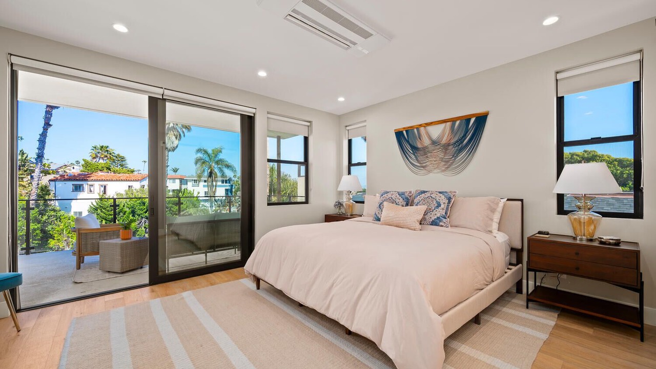 Photo of Bedroom in Lantern District