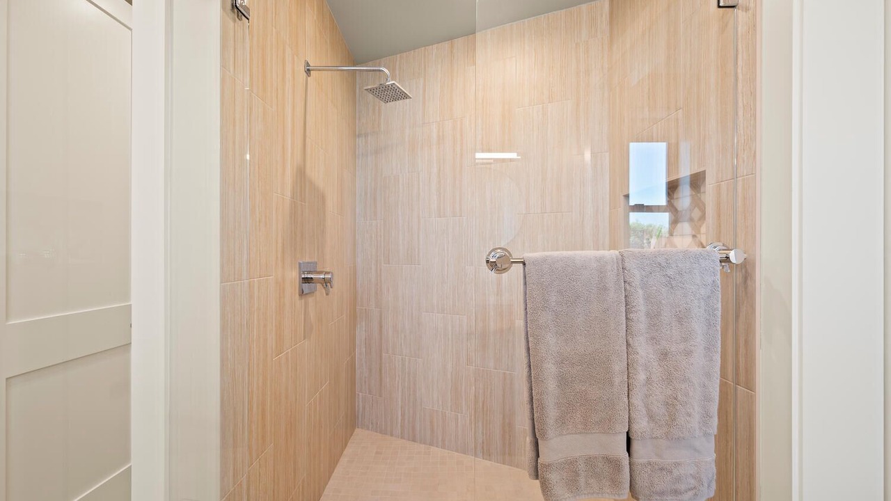 Photo of Bathroom in Lantern District