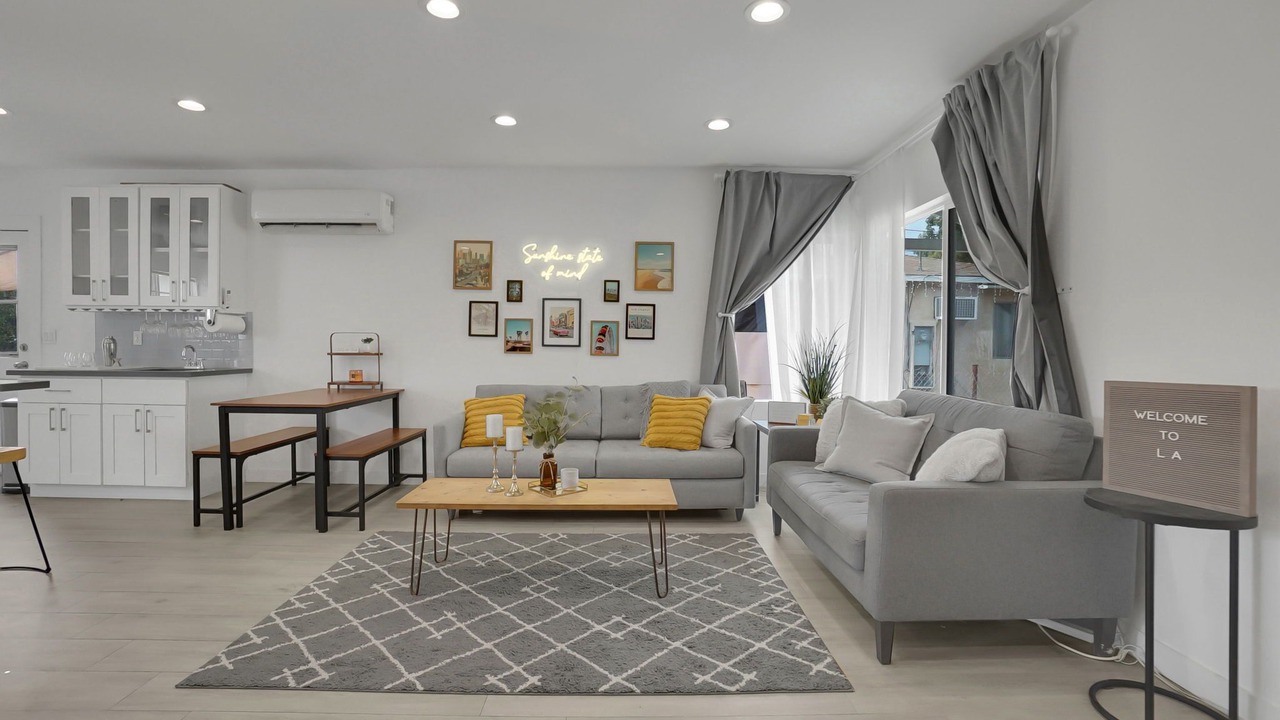 Photo of Livingroom in El Monte