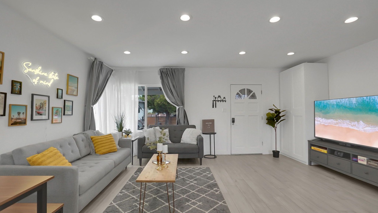 Photo of Livingroom in El Monte