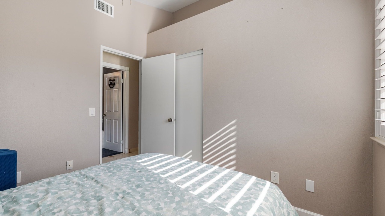 Photo of Bedroom in Valle Vista