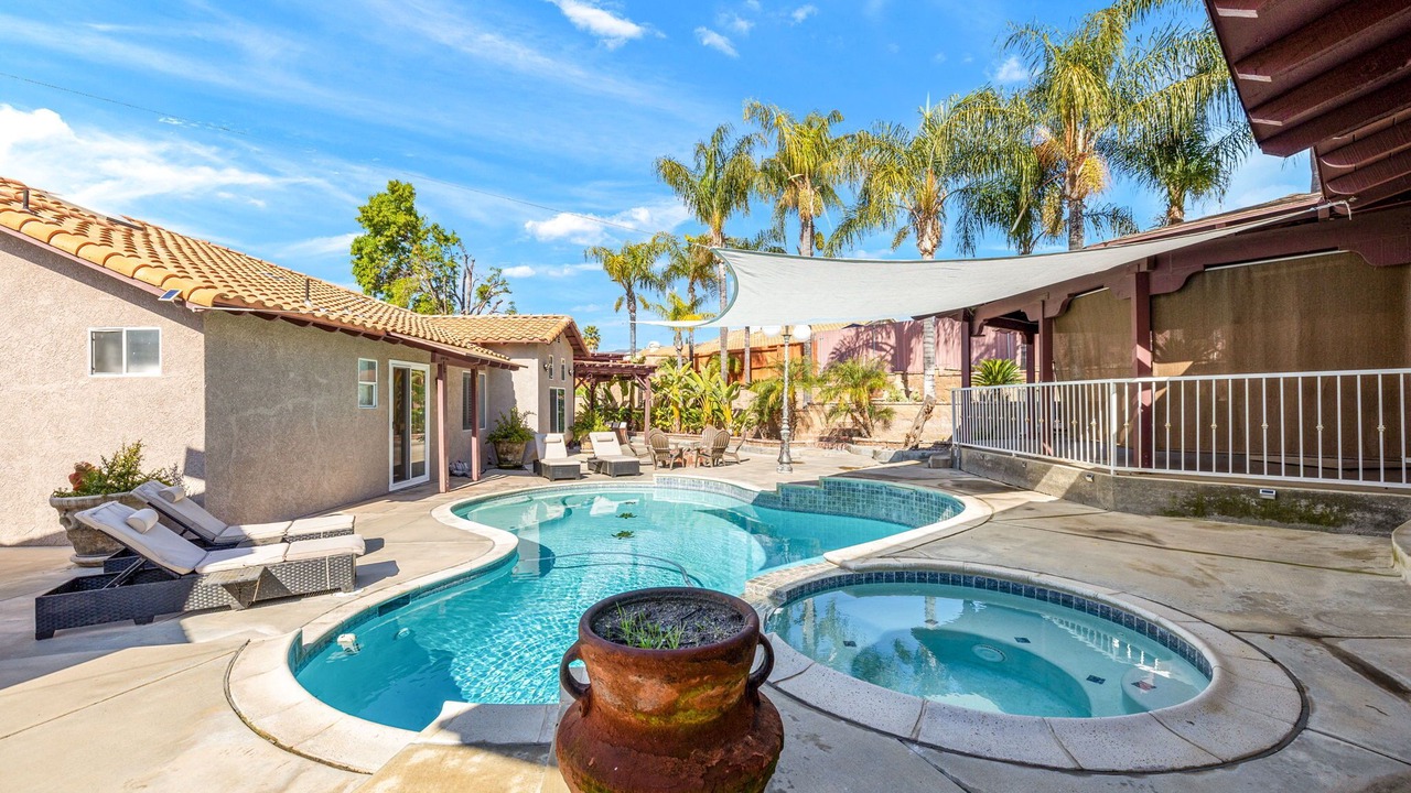 Photo of Outdoor in Valle Vista
