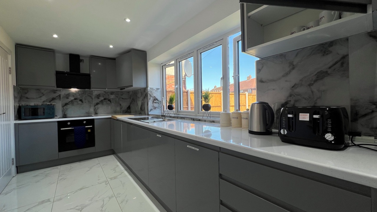 Photo of Kitchen in Waltham Cross