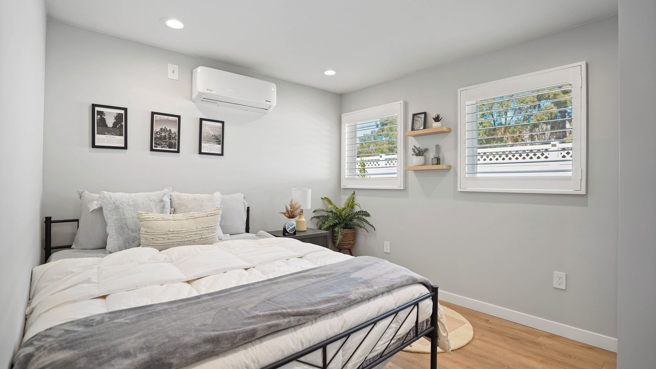 Photo of Bedroom in Duarte