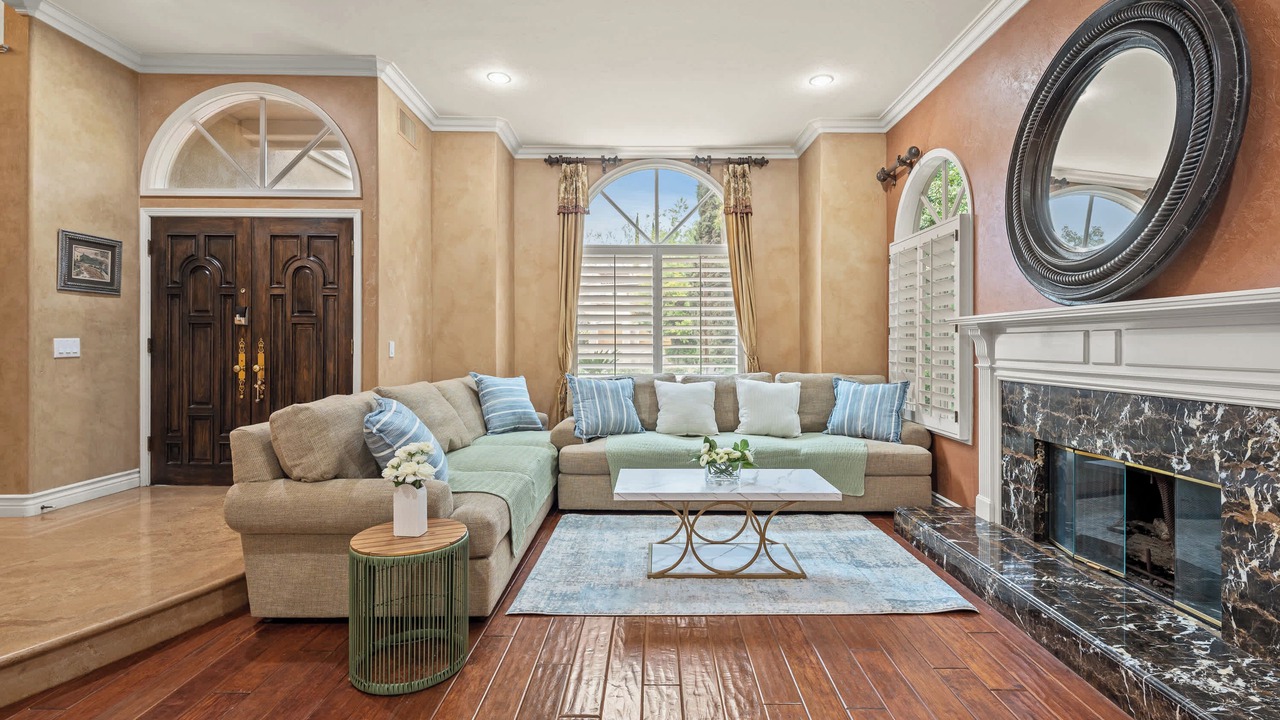 Photo of Livingroom in Coto de Caza
