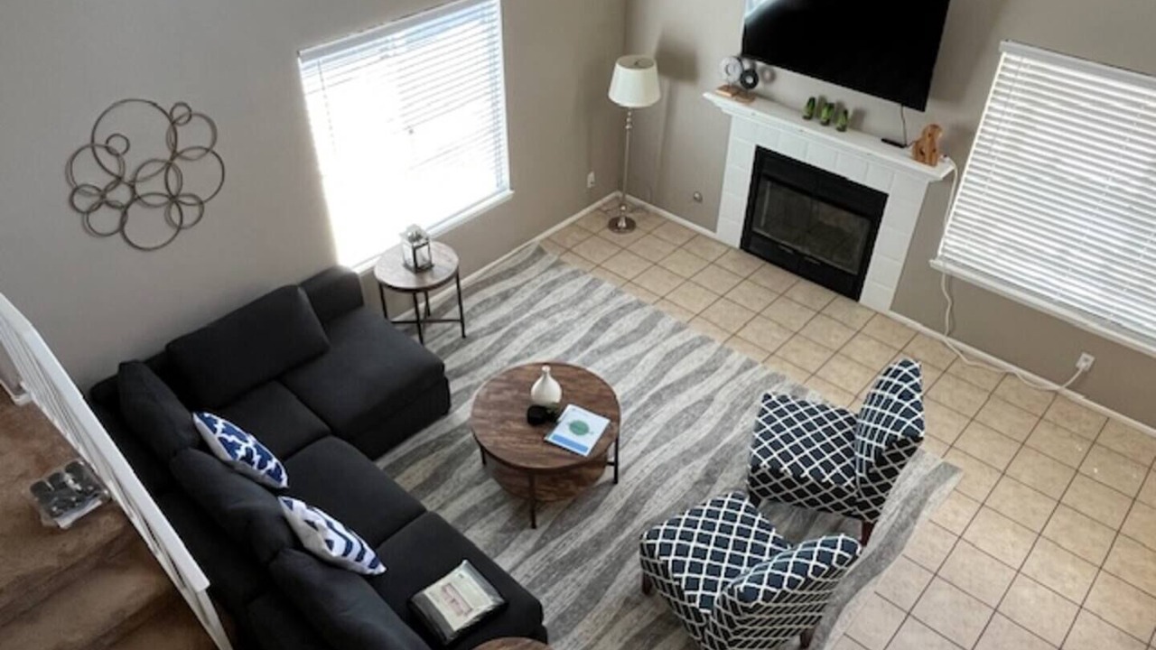Photo of Livingroom in Murrieta