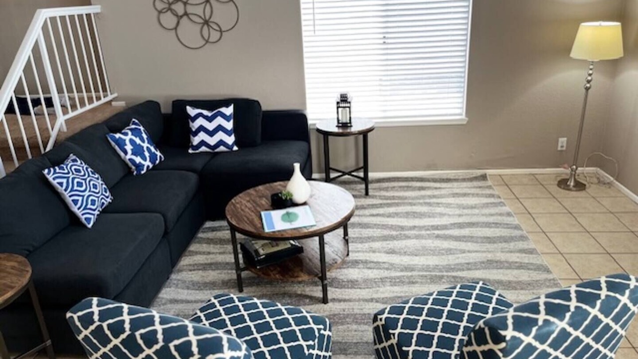 Photo of Livingroom in Murrieta