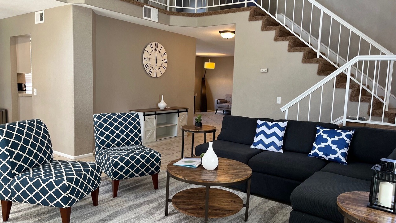 Photo of Livingroom in Murrieta
