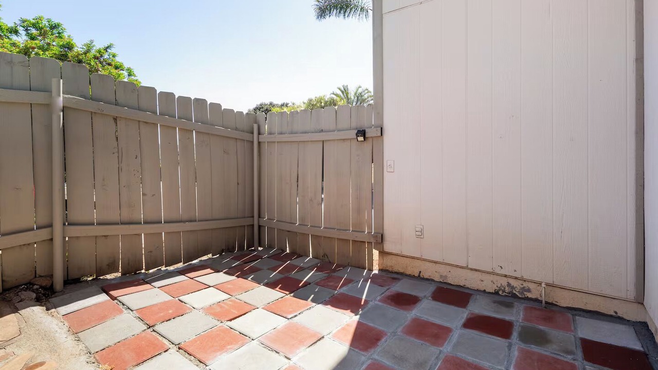Photo of Outdoor in Kit Carson