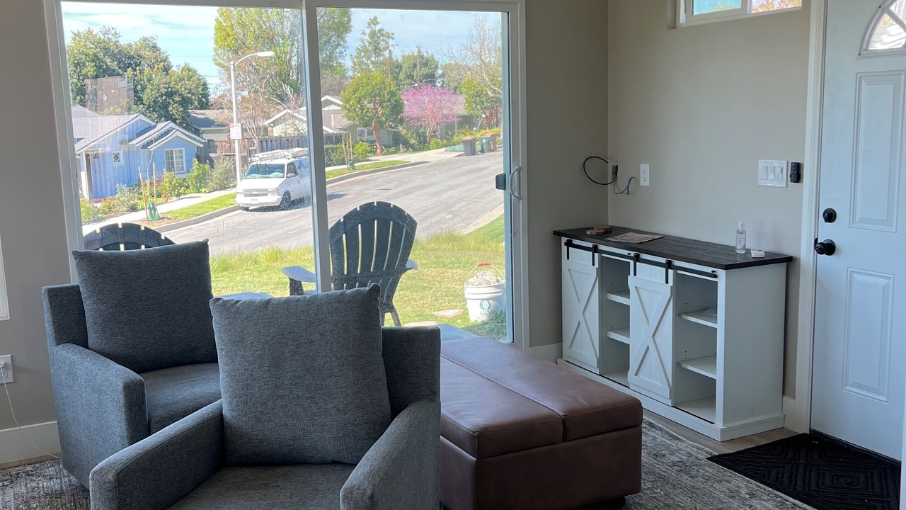 Photo of Livingroom in Fullerton