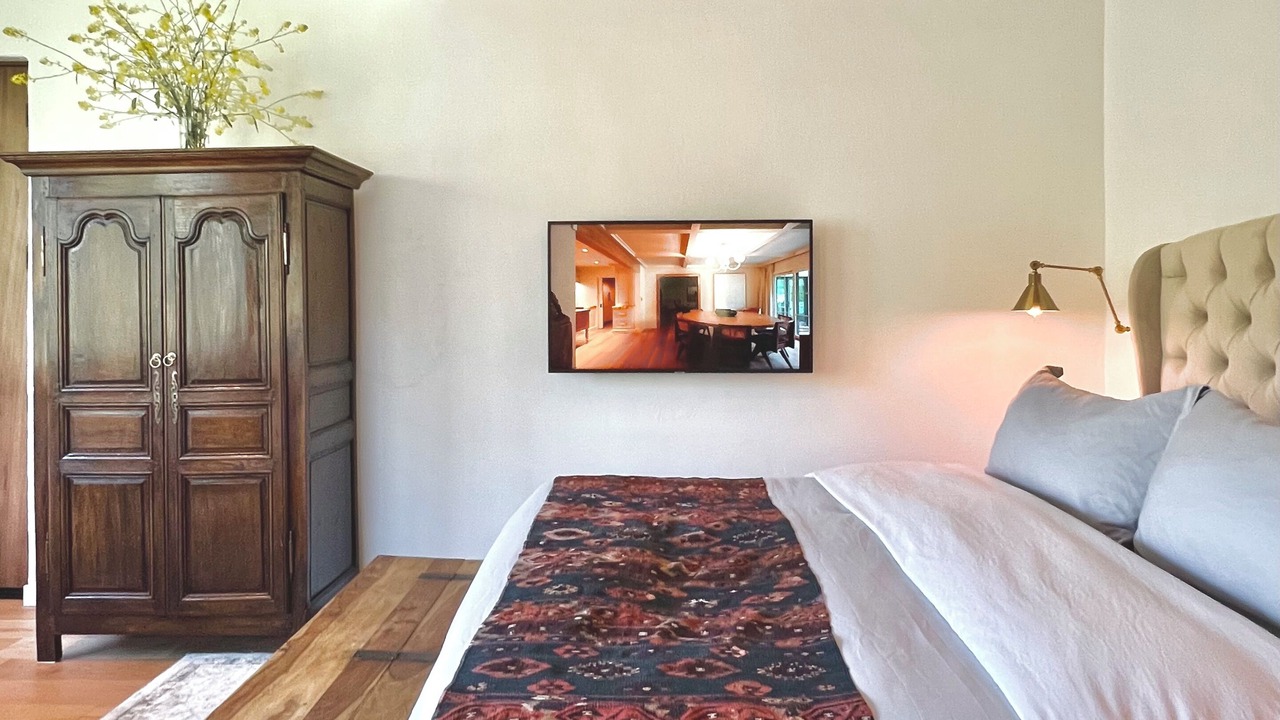 Photo of Bedroom in Malibu