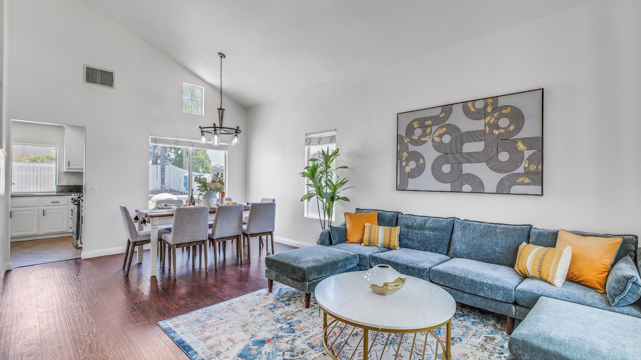 Photo of Livingroom in Riverside