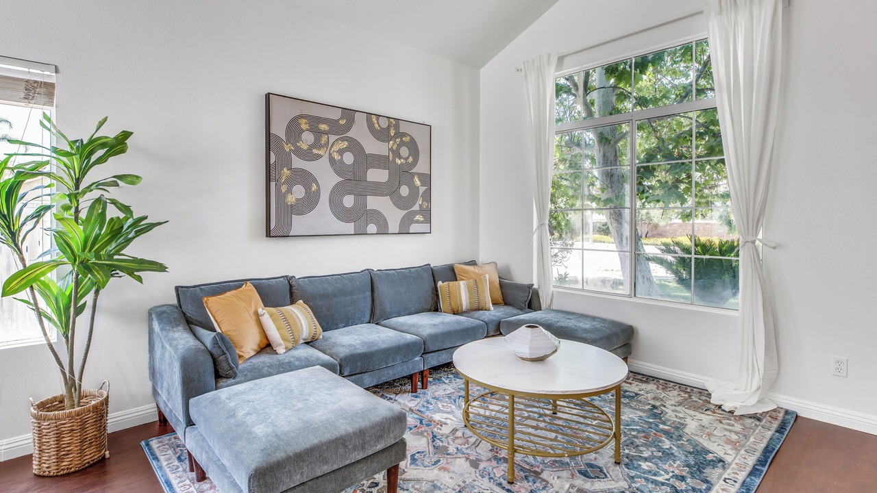 Photo of Livingroom in Riverside