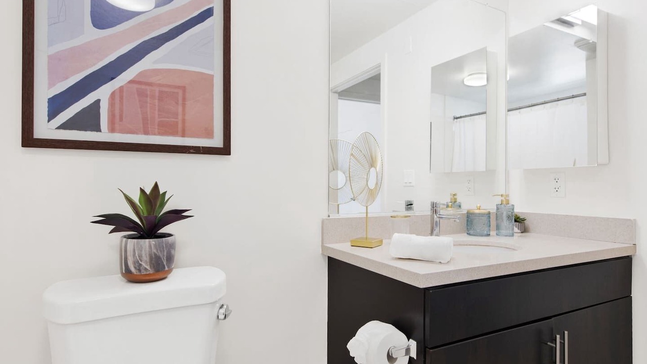 Photo of Bathroom in Moorpark