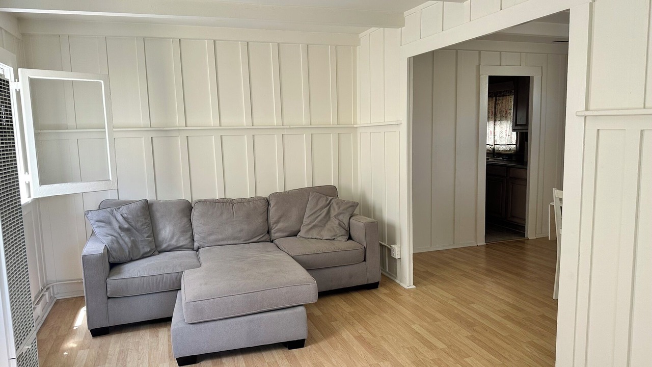 Photo of Livingroom in Old Towne