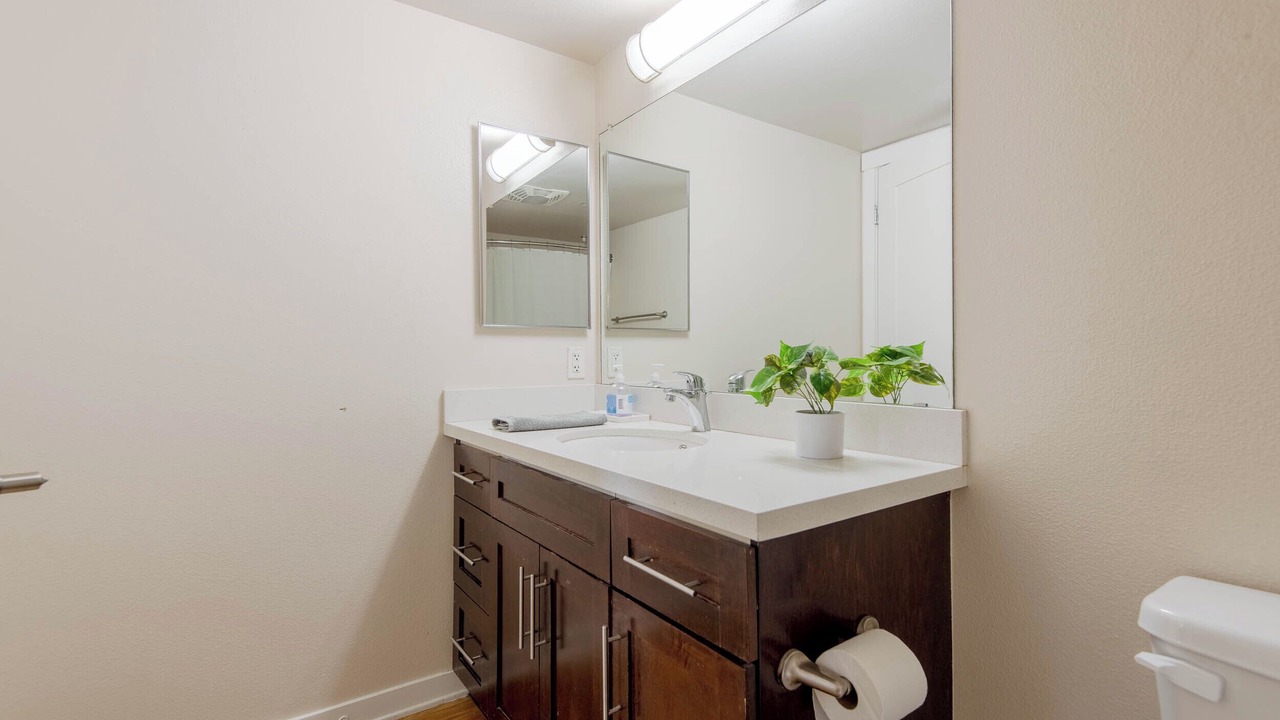 Photo of Bathroom in City West