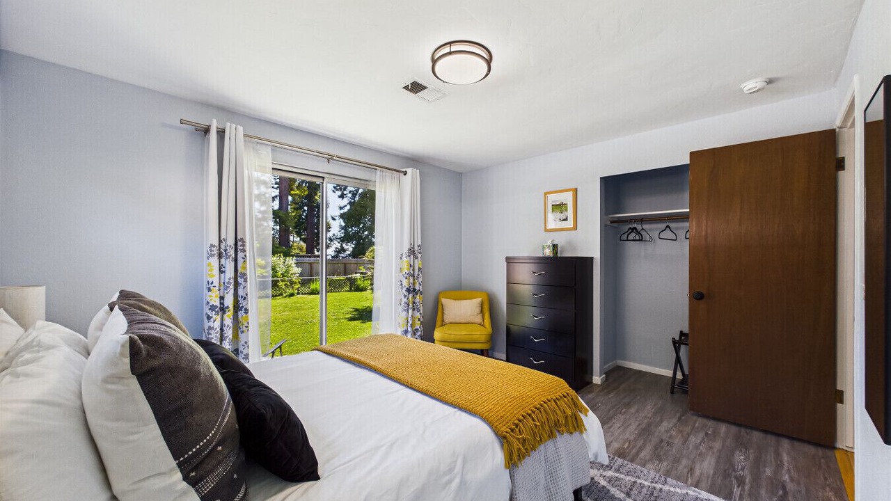 Photo of Bedroom in Arcata