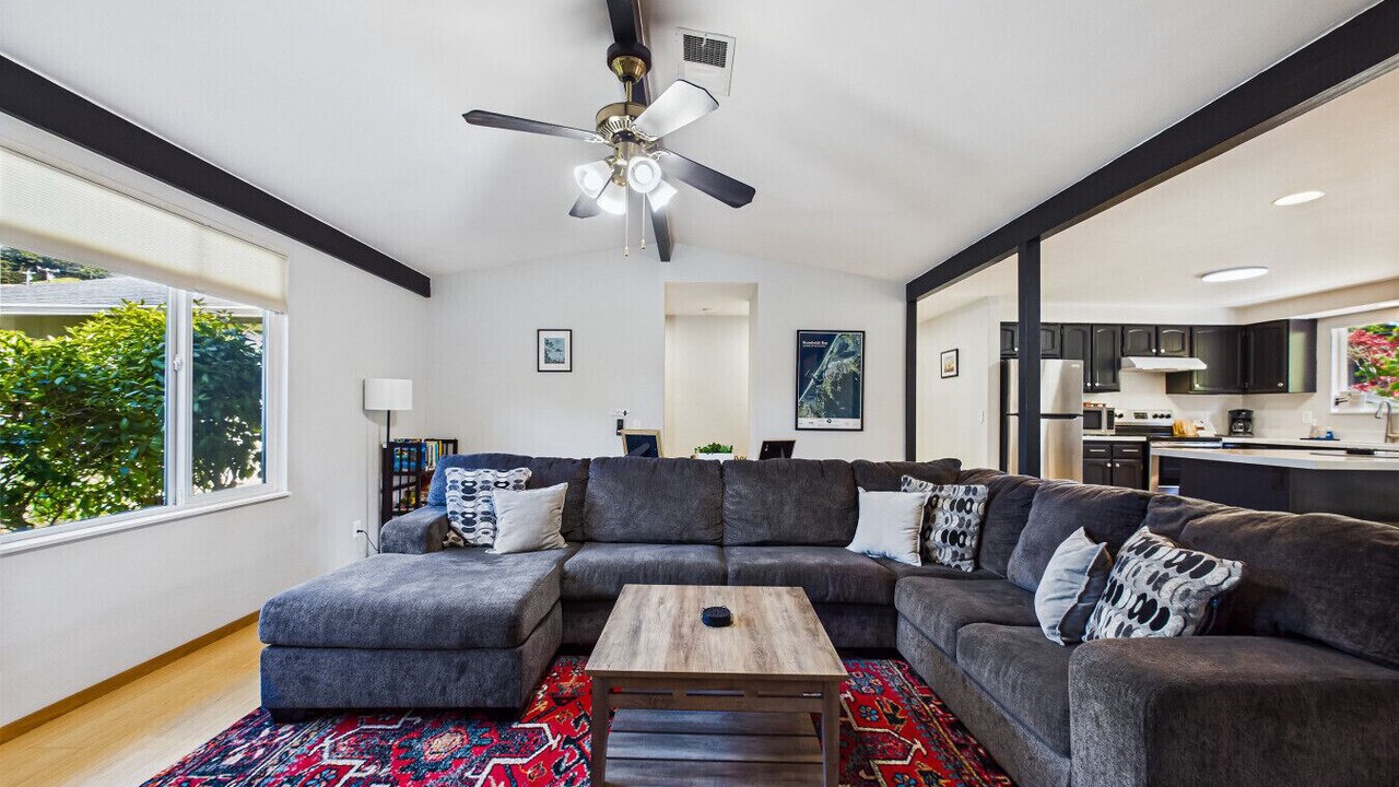 Photo of Livingroom in Arcata