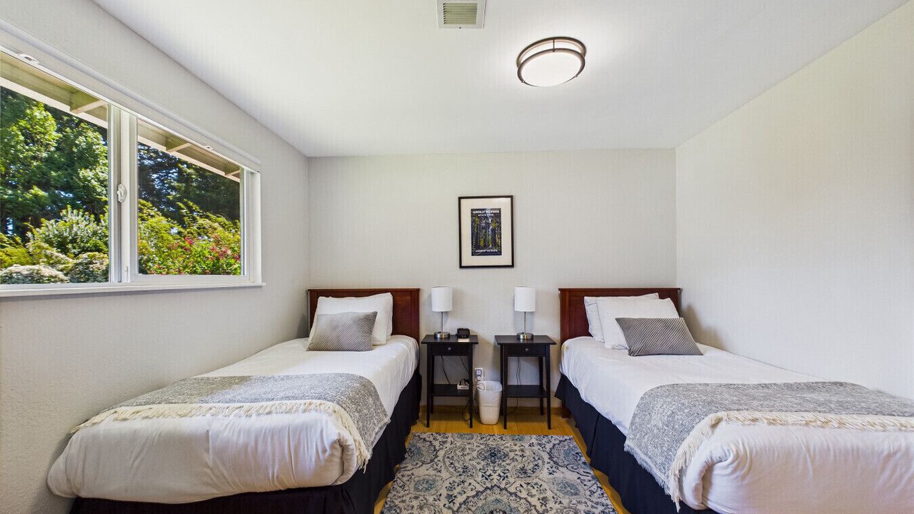 Photo of Bedroom in Arcata