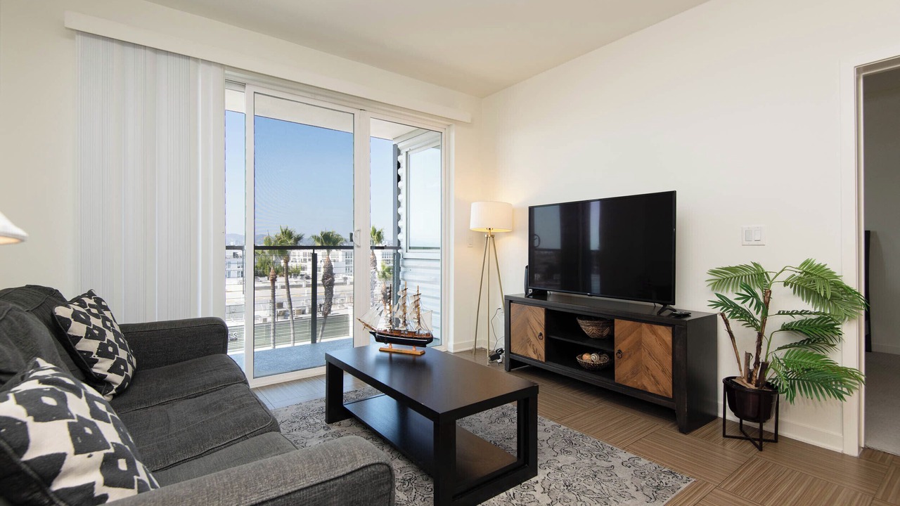 Photo of Livingroom in Marina del Rey