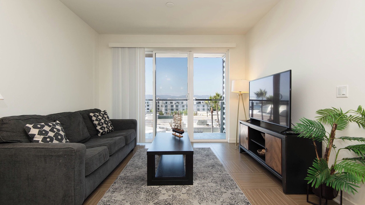Photo of Livingroom in Marina del Rey