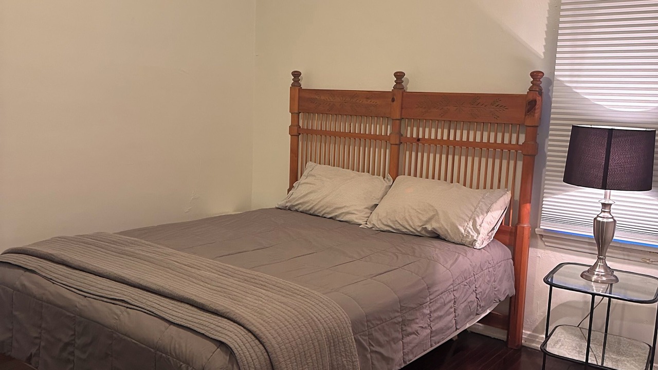 Photo of Bedroom in Los Angeles