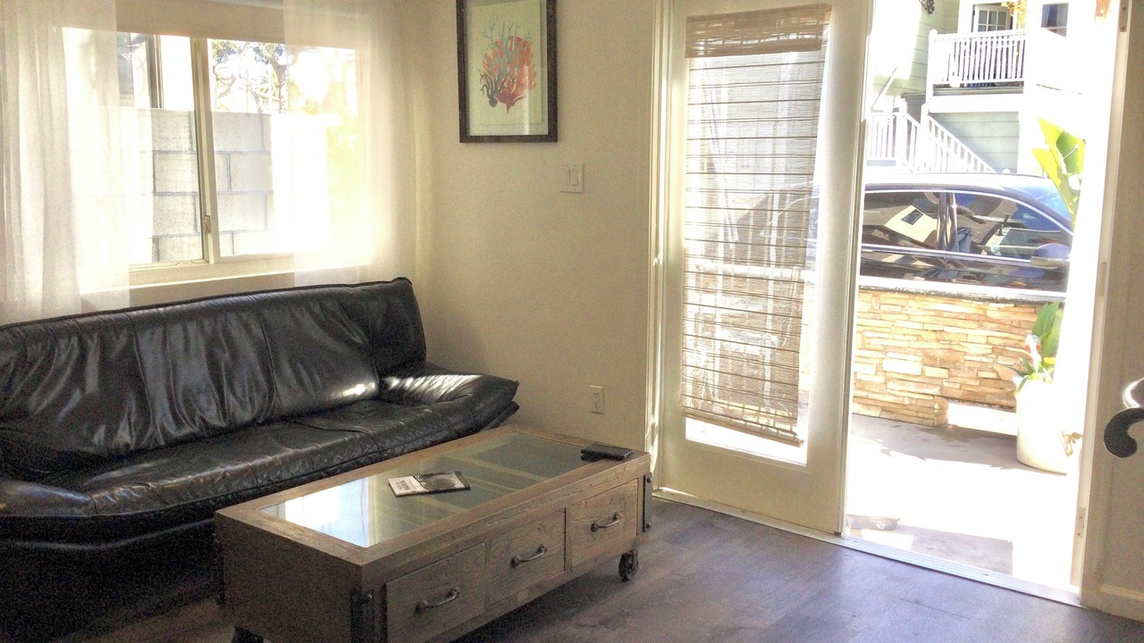 Photo of Livingroom in Santa Ana Heights