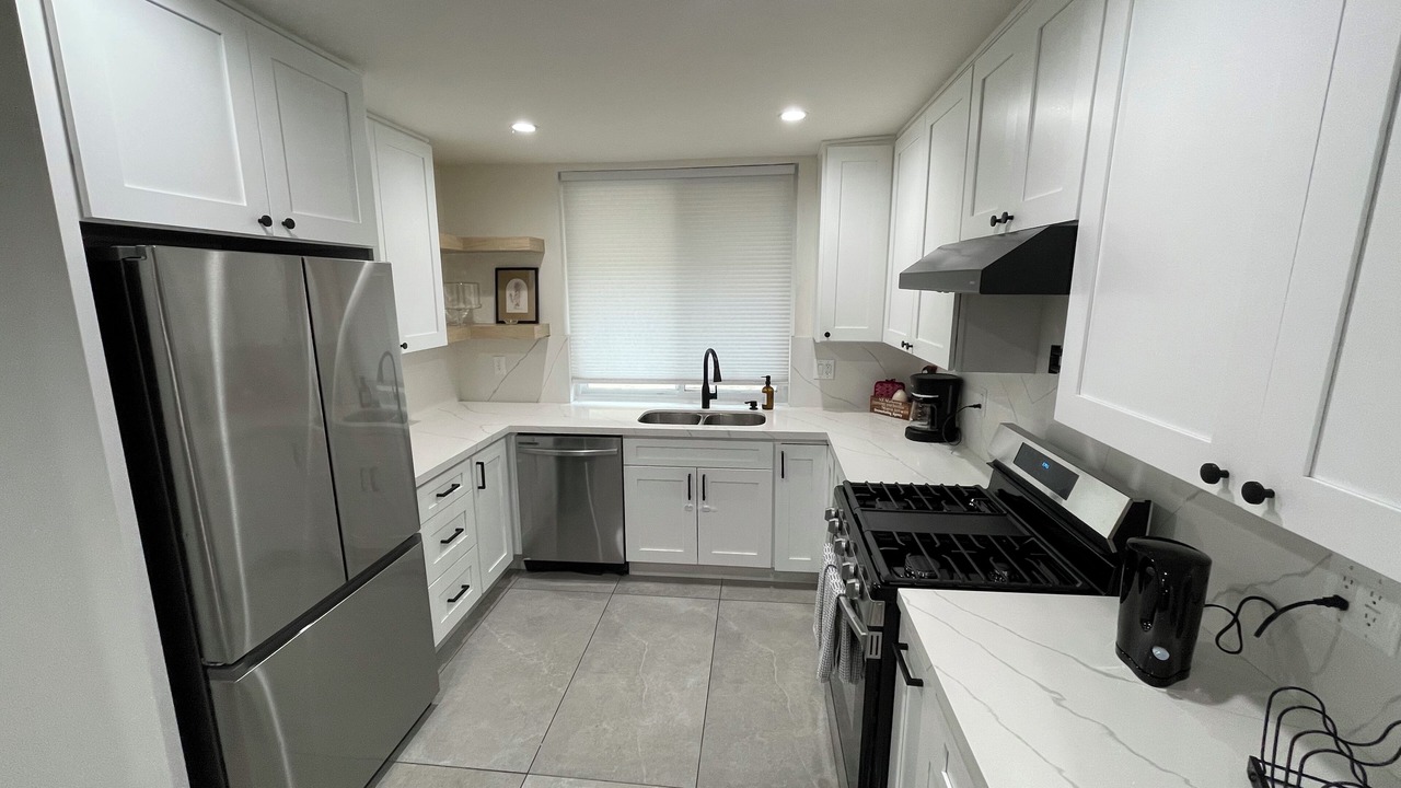 Photo of Kitchen in Encino