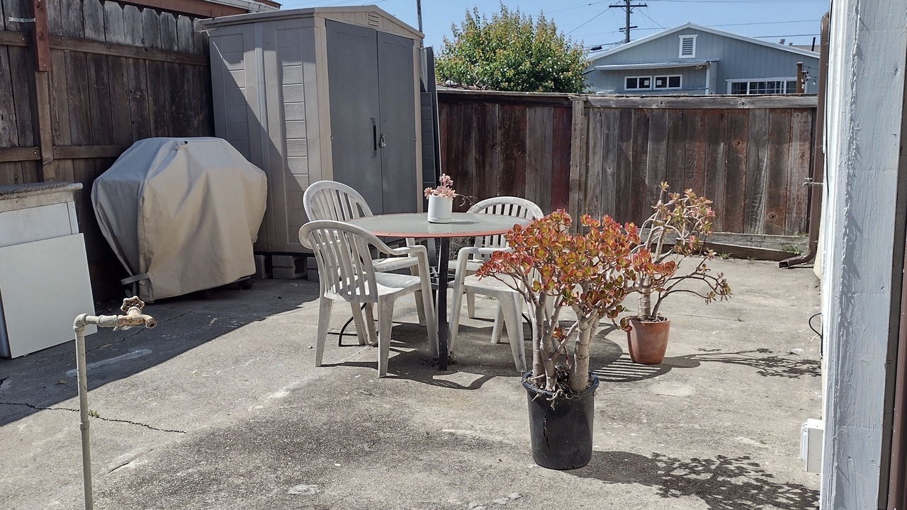 Photo of Outdoor in North and East