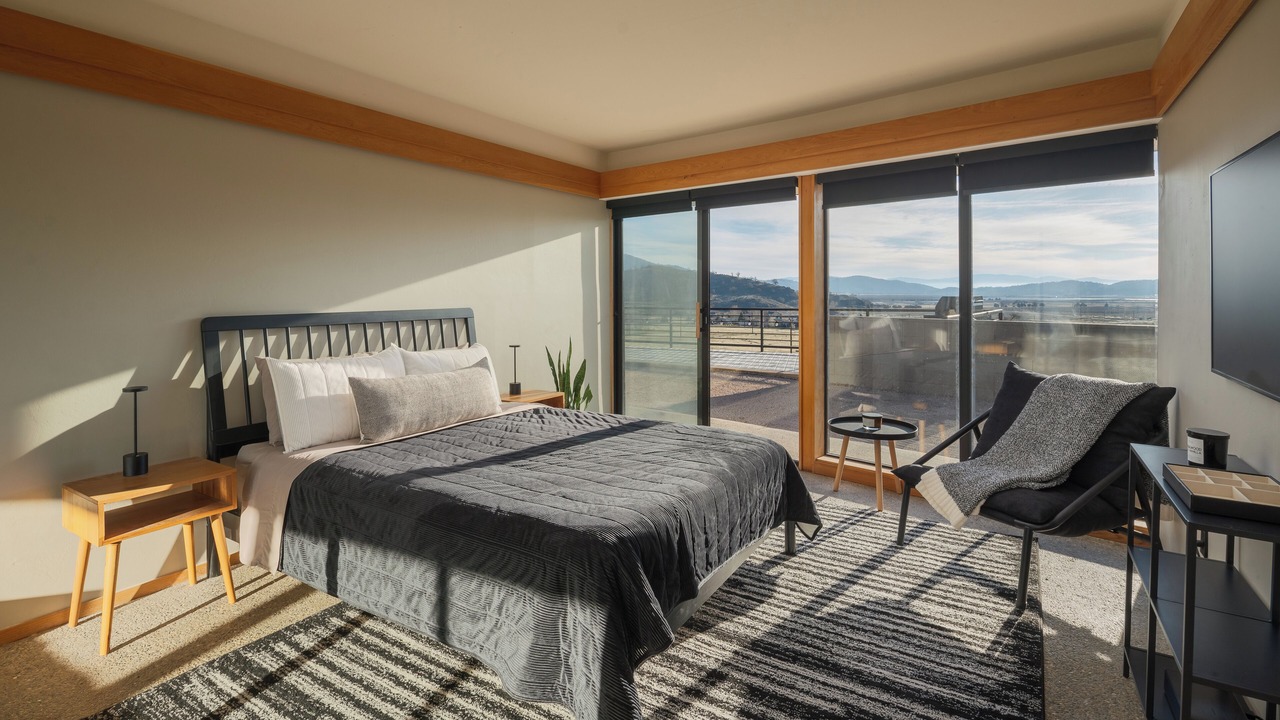 Photo of Bedroom in Tehachapi
